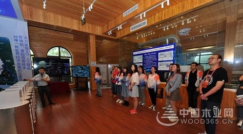 智能制造與網(wǎng)絡科技雙輪驅動，為南康家具產(chǎn)業(yè)注入創(chuàng)新動能